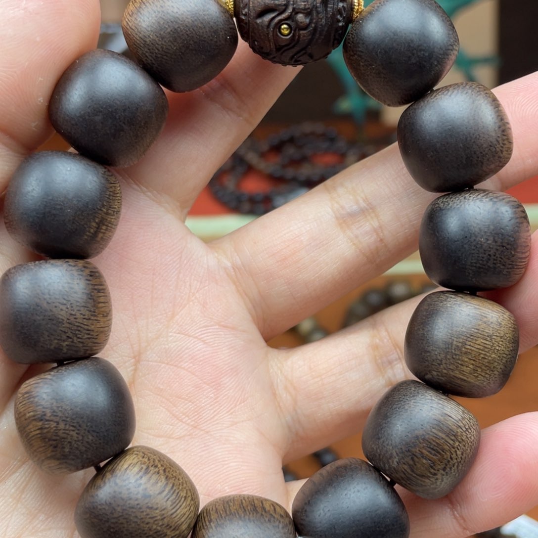 沉香手串用****3越南富森玉化瘤疤