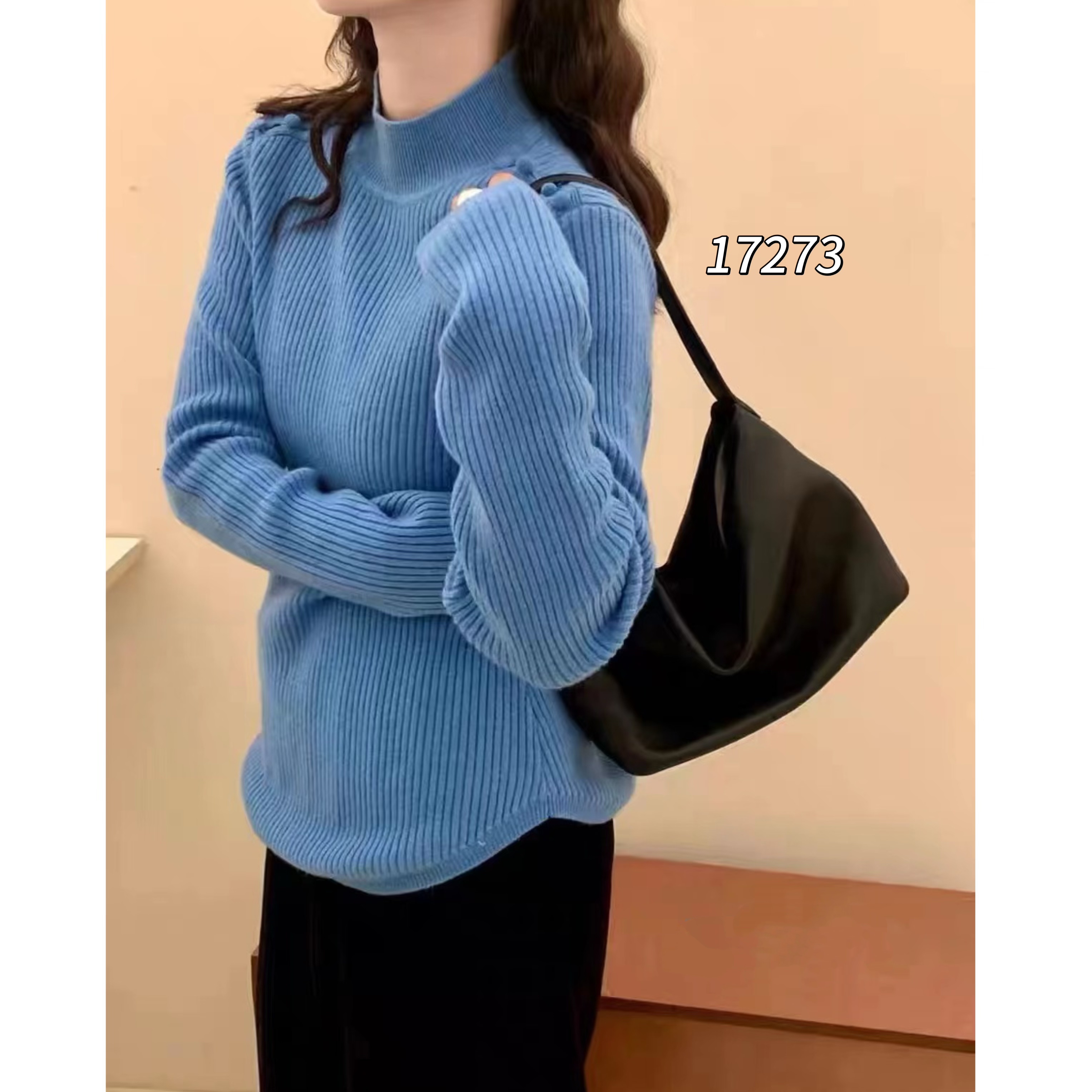 17273 WANGDAN（部无水洗唛介意慎拍)圆领肩膀四粒扣针织衫