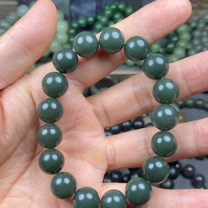 手链未镶嵌和田玉