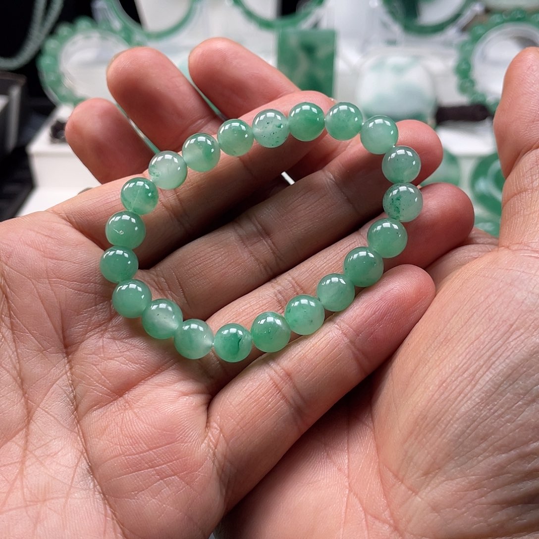 石英质玉手链未镶嵌