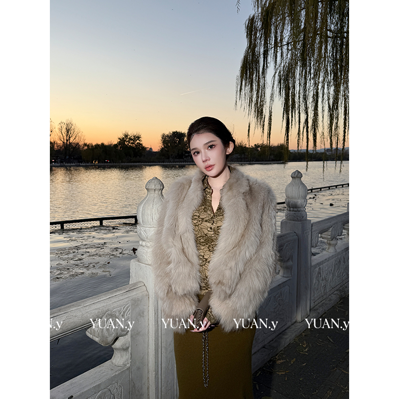 媛媛 【外滩明珠】新款米灰色进口狐狸毛皮草显瘦毛毛外套女#PC0099