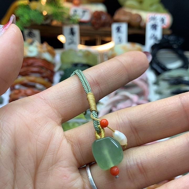 蛇纹石玉手镯未镶嵌莉*