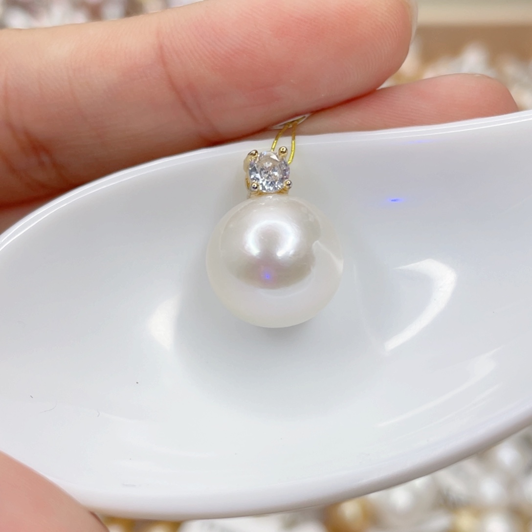 淡水珍珠未镶嵌吊坠(赠链)