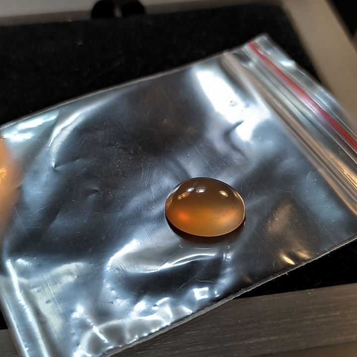 用***3石英岩玉未镶嵌戒面