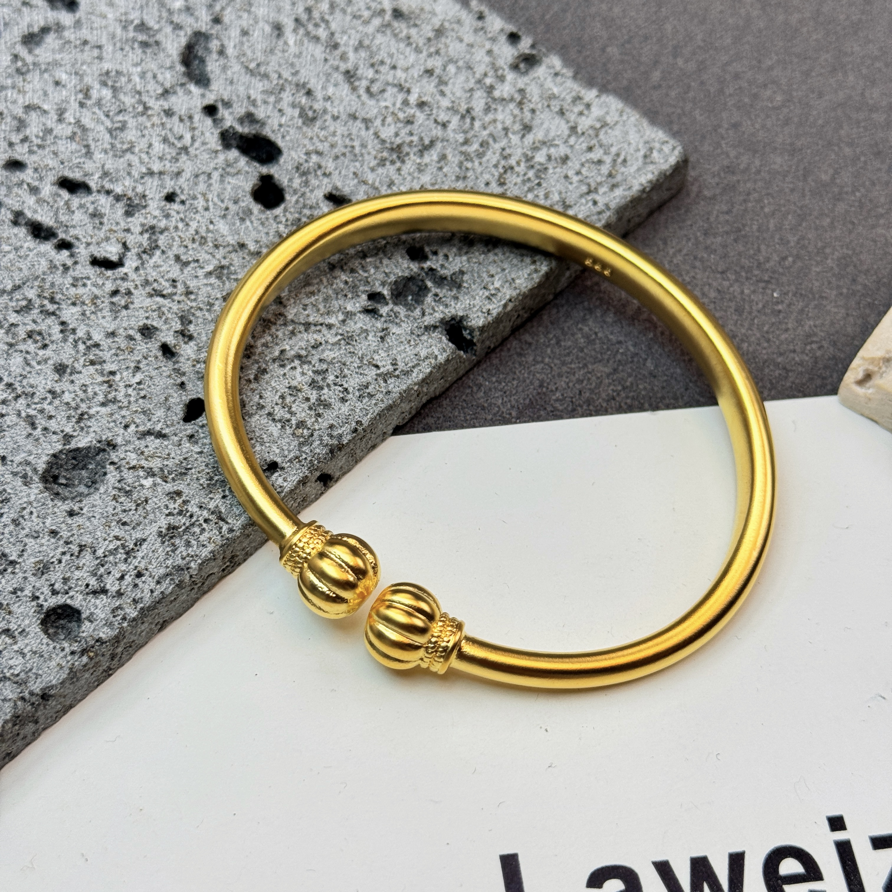  17122开口南瓜手镯女款