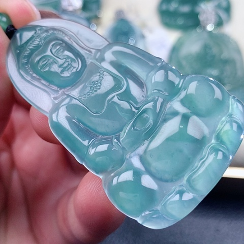 【闪购商品】翡翠颈饰未镶嵌天然翡翠