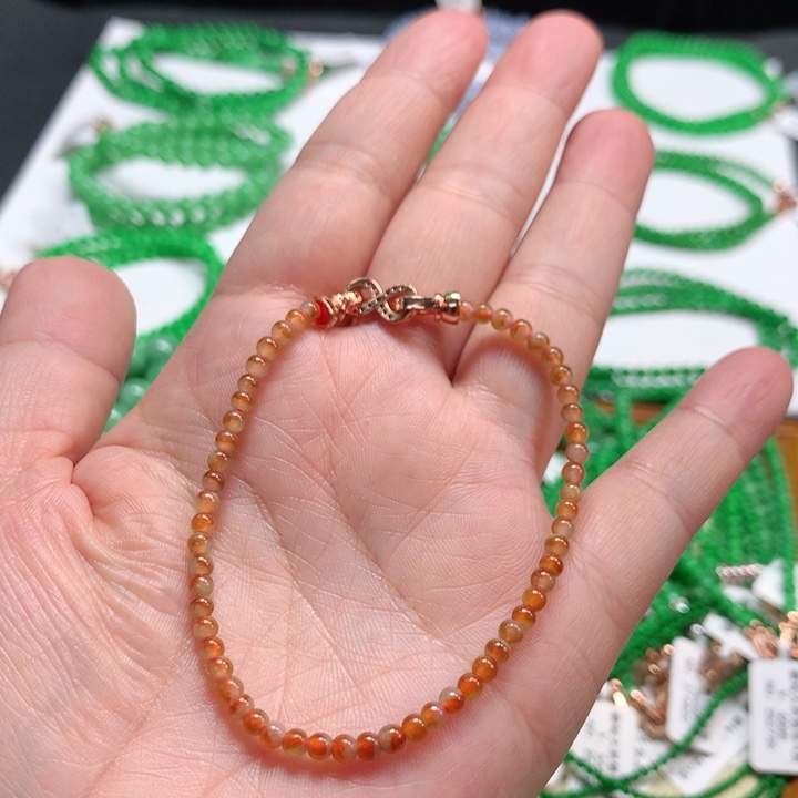 翡翠未镶嵌手链翡翠