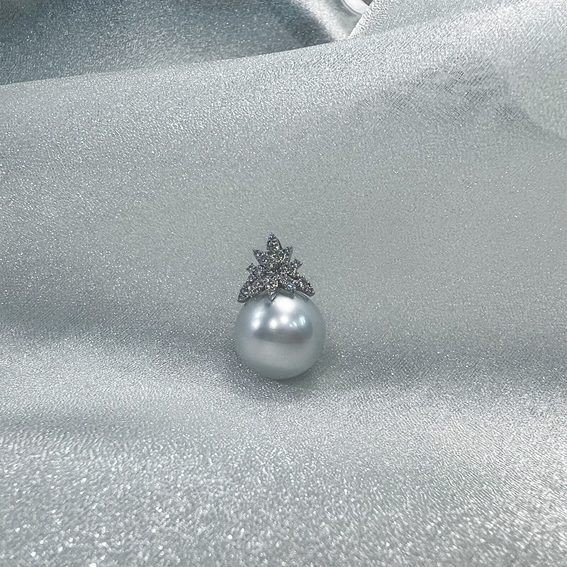 【澳白专享】海水澳白吊坠 16-17mm  正圆  极强光 拍一发一