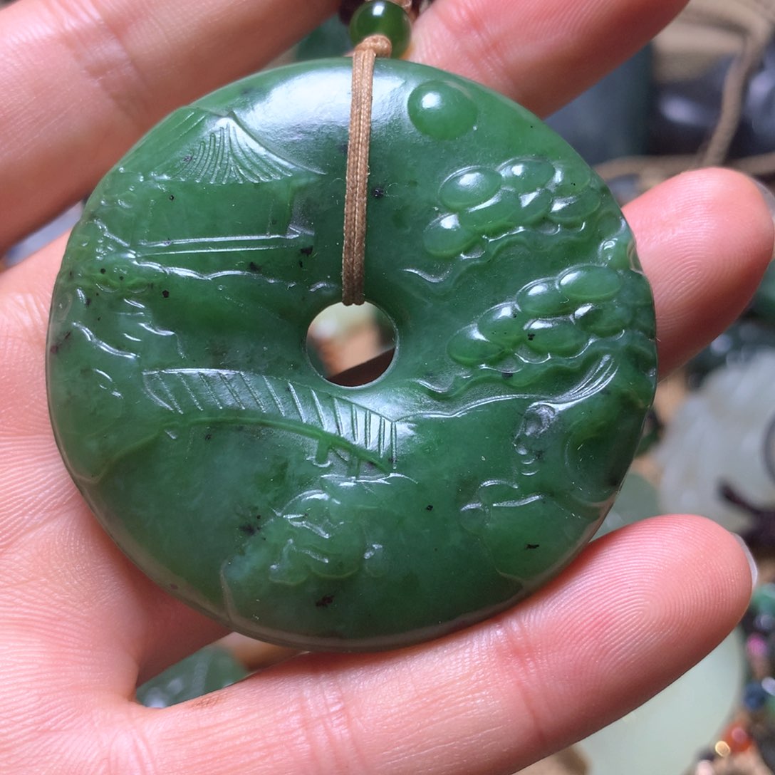 和田玉颈饰未镶嵌