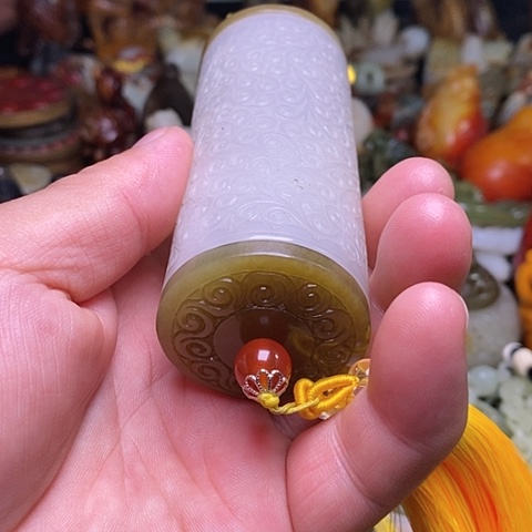 【闪购商品】和田玉未镶嵌挂件翻**起