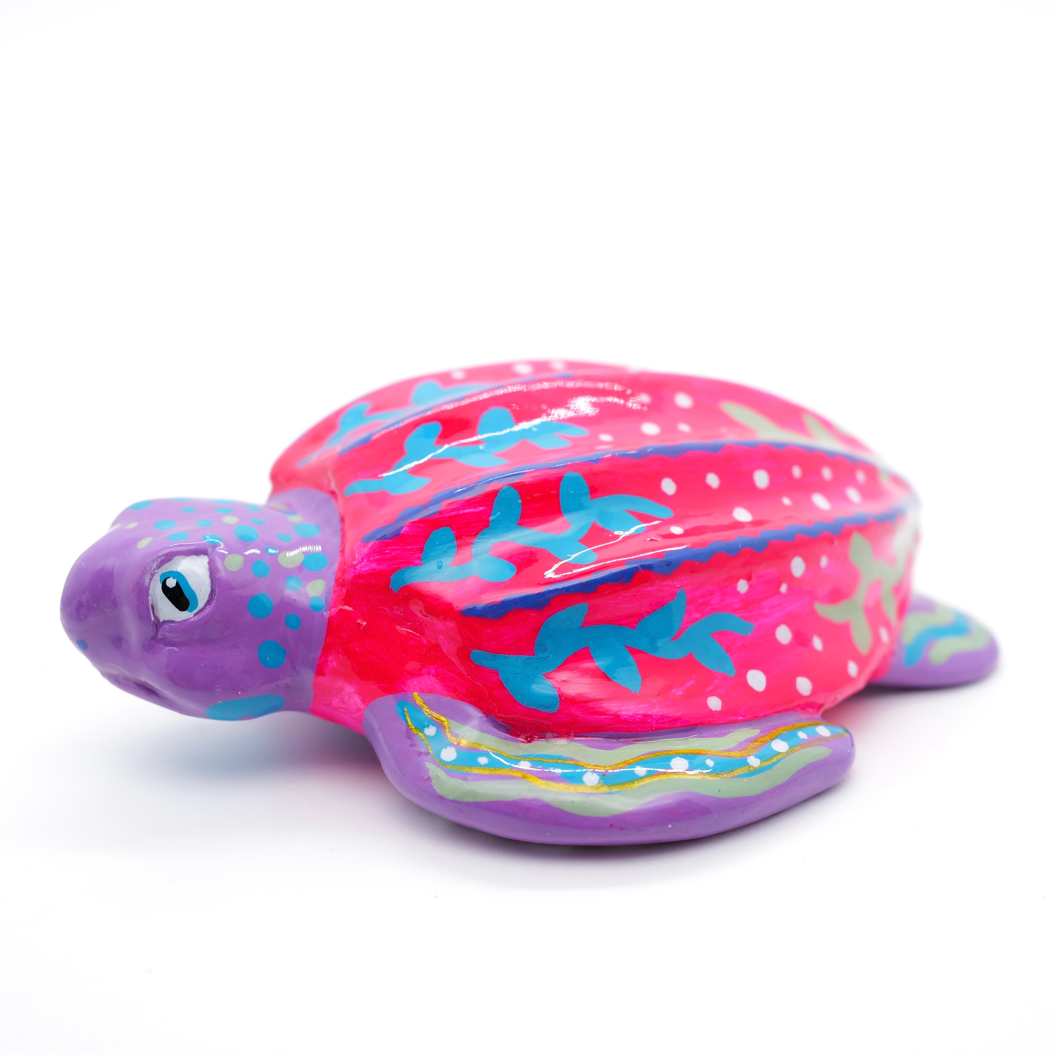 PM 王甜心工作室《海龟》石膏作品，仅一件（非王甜心本人绘画）