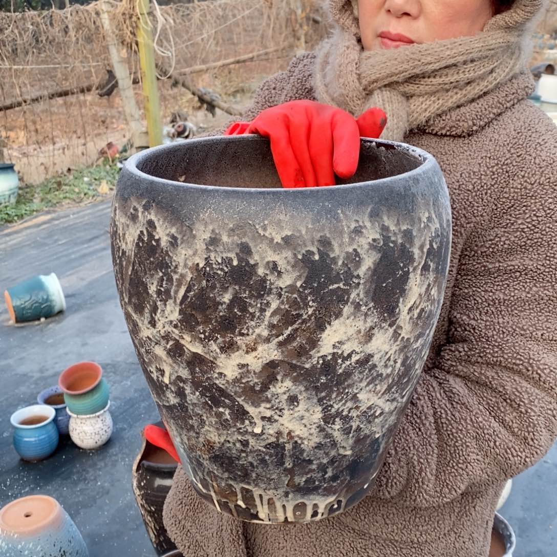 红陶口25高31～～～