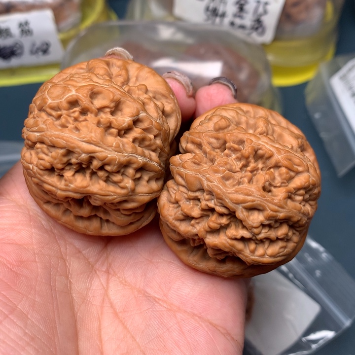 文玩核桃把件46-18099-9
