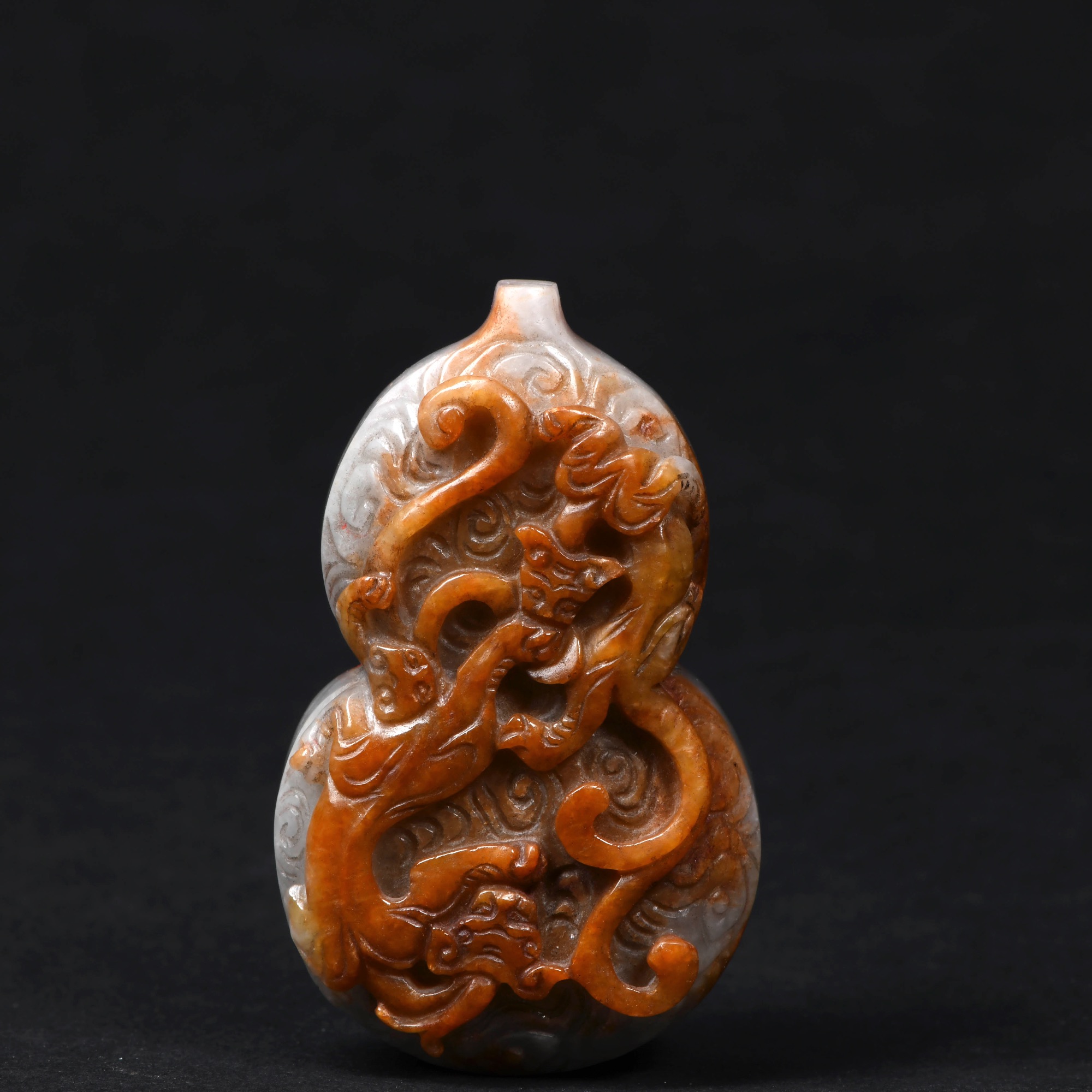 31 清中期  玉俏色云龙纹印