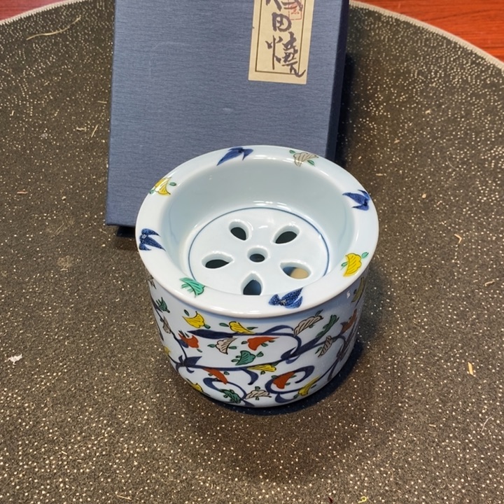 王***祥陶瓷艺术品制作工艺品