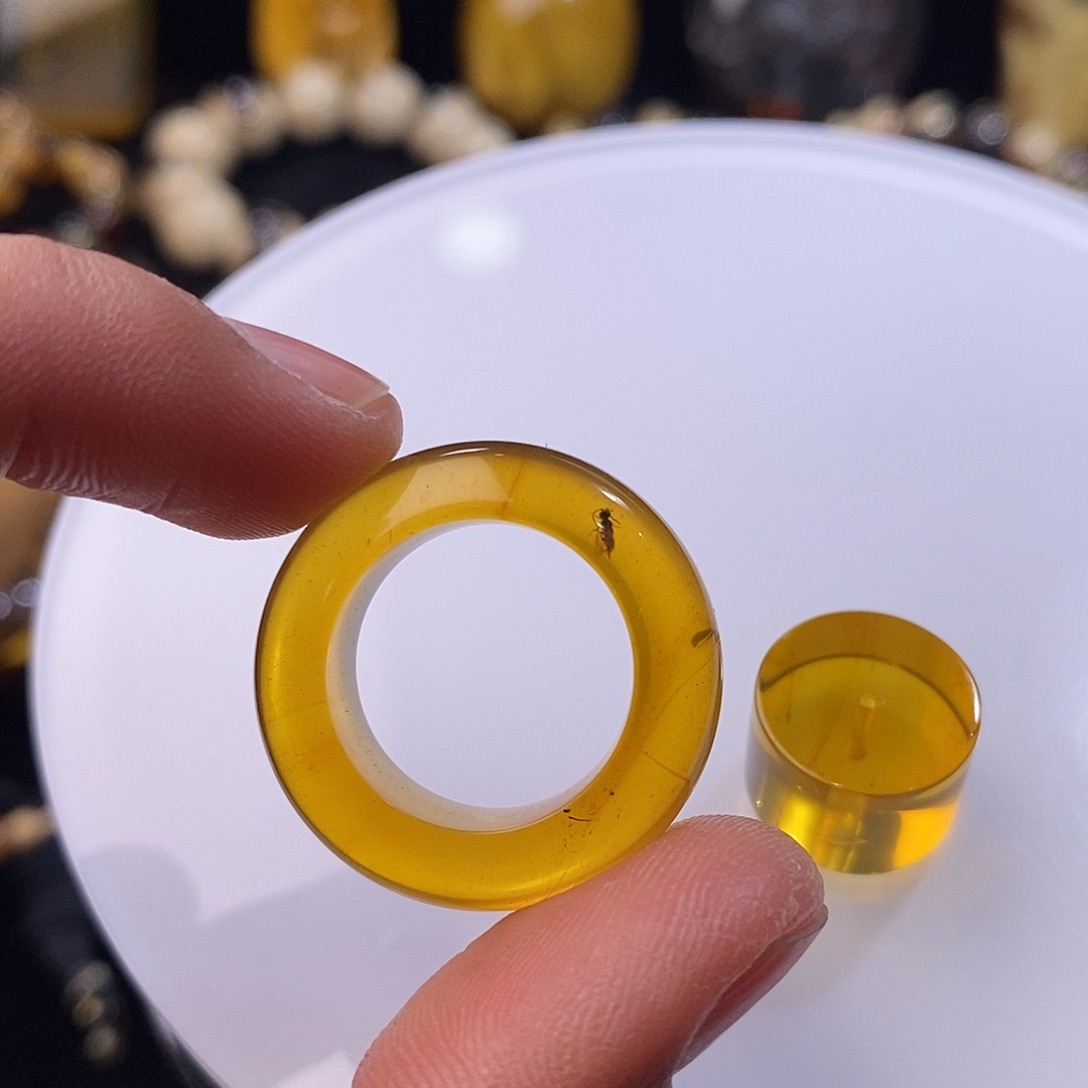 琥珀颈饰未镶嵌内径16.5mm虫珀指环