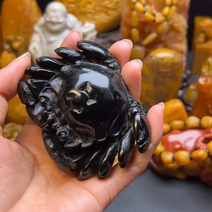 寿山石印石过*人题材：工艺品