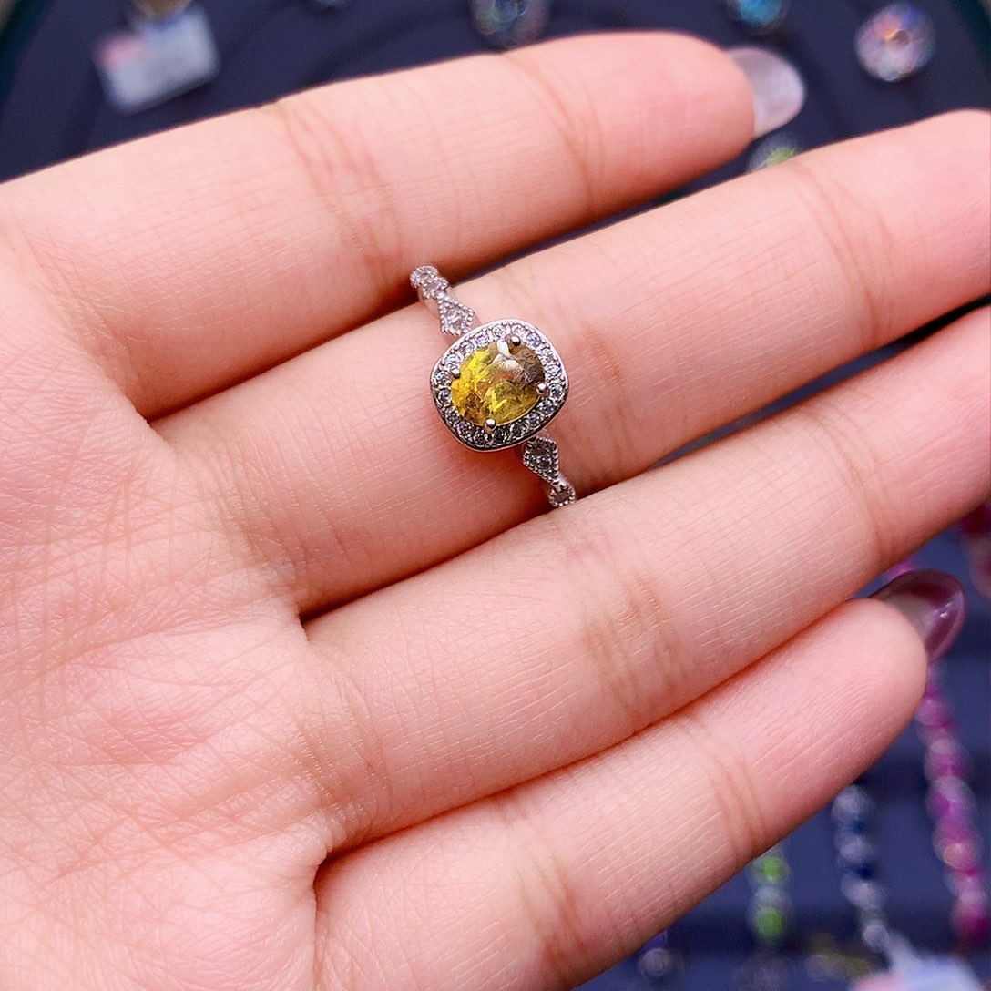 彩色蓝宝石戒指银S925镶嵌