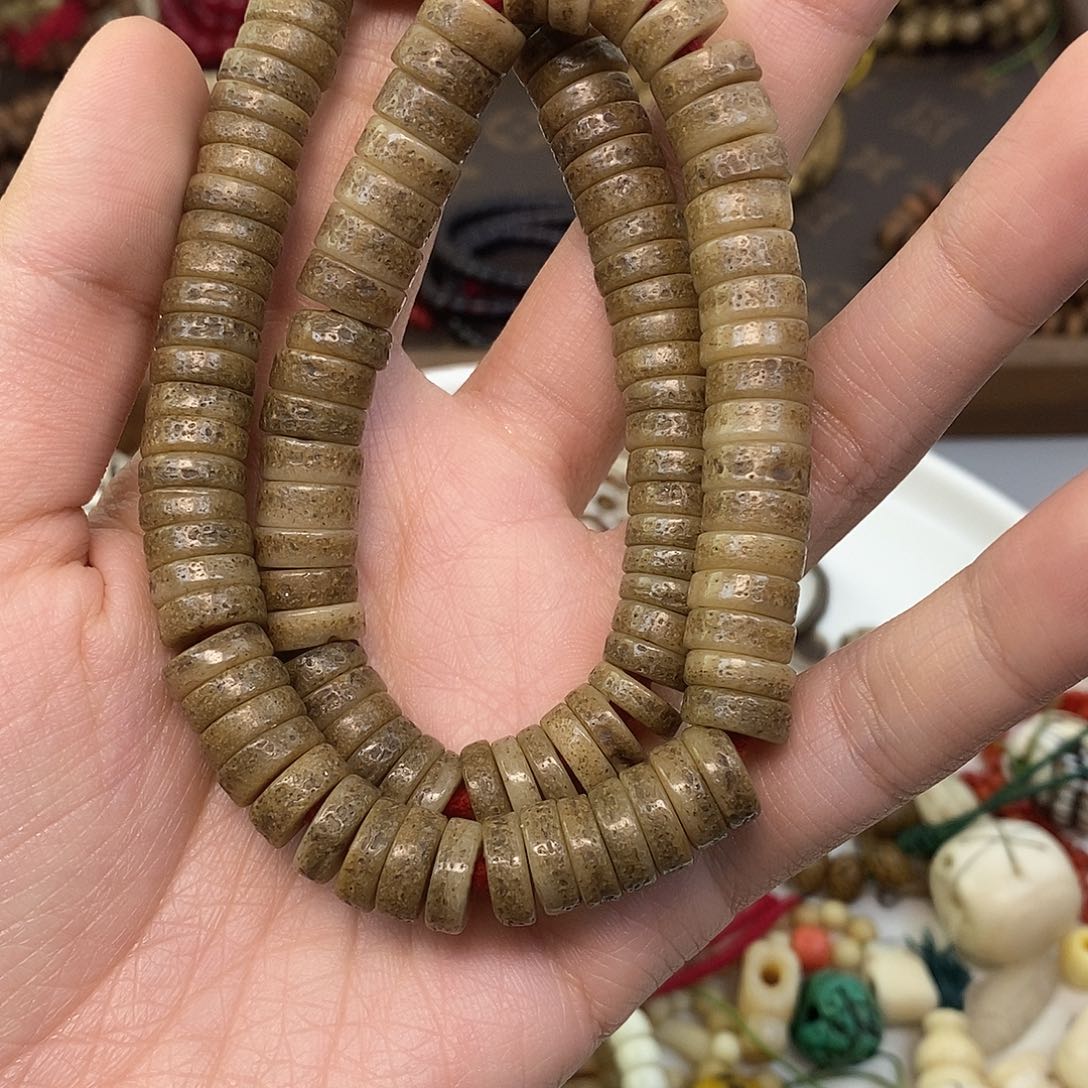 柏香籽/百香籽吊坠城***曼