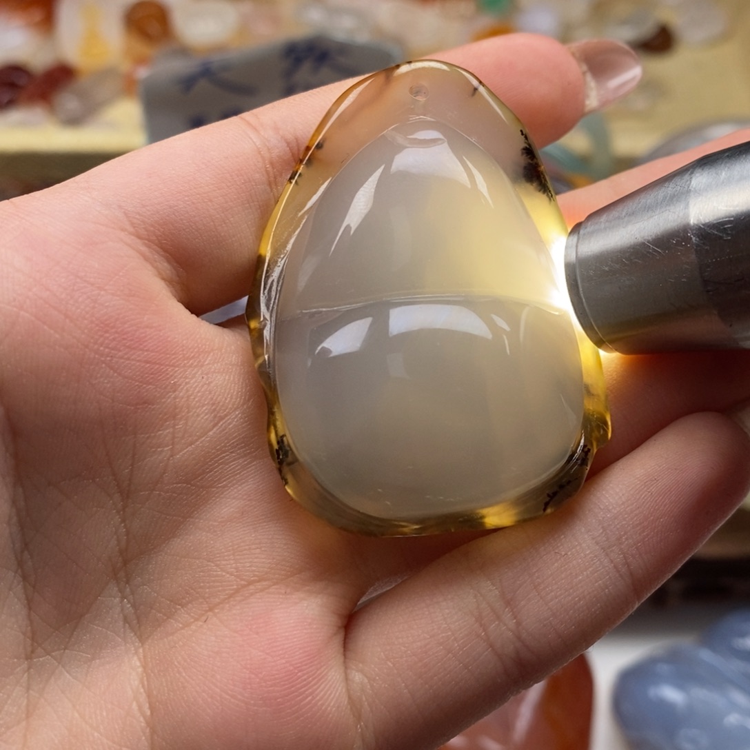 玛瑙/玉髓未镶嵌颈饰