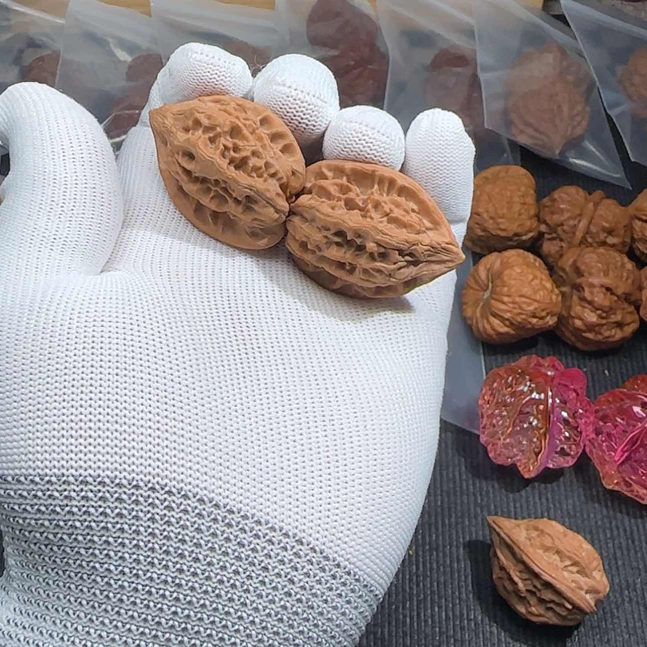 【闪购商品】文玩核桃把件子午鸡心