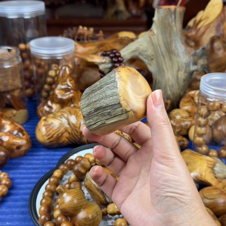 柏木（崖柏）北太行崖柏陈化骨料手把