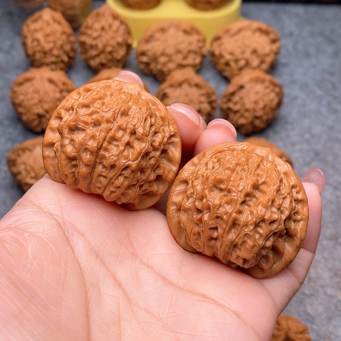 文玩核桃把件精品天花板血麒麟42全品