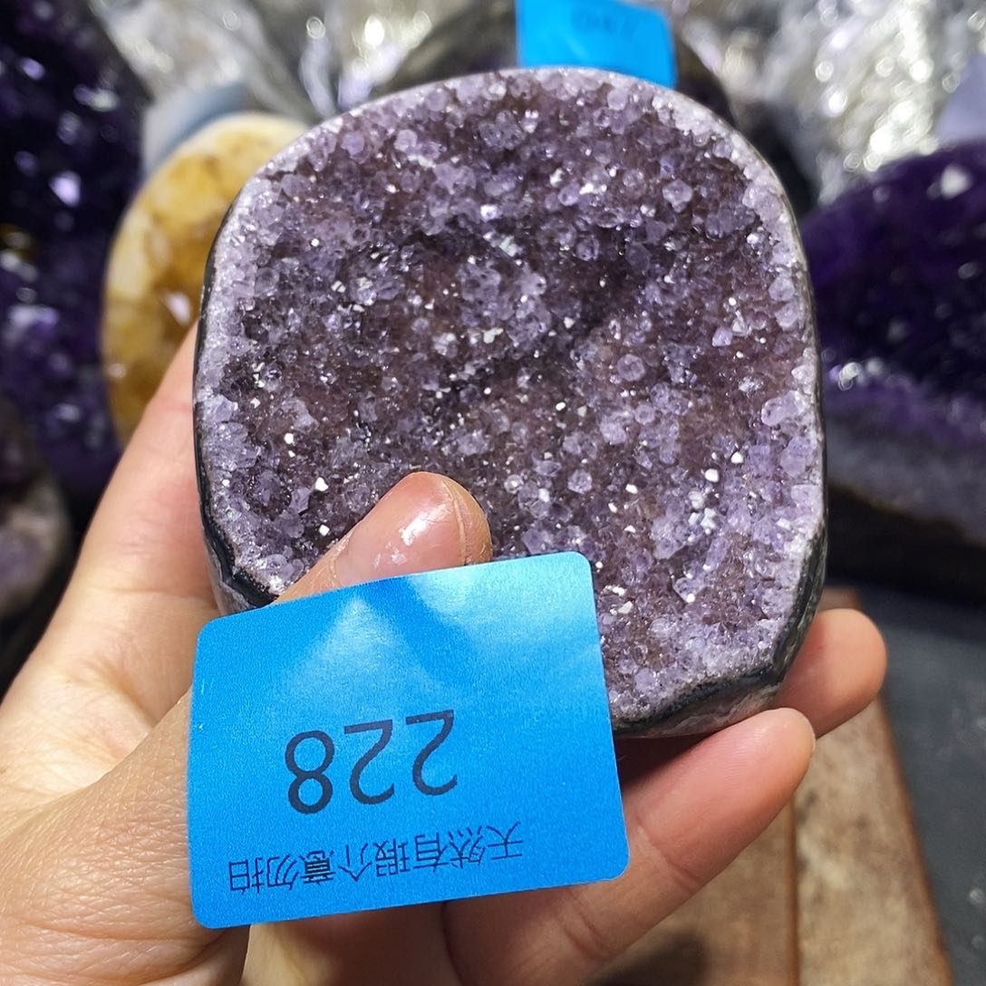 水晶大型摆件（非配饰）未镶嵌