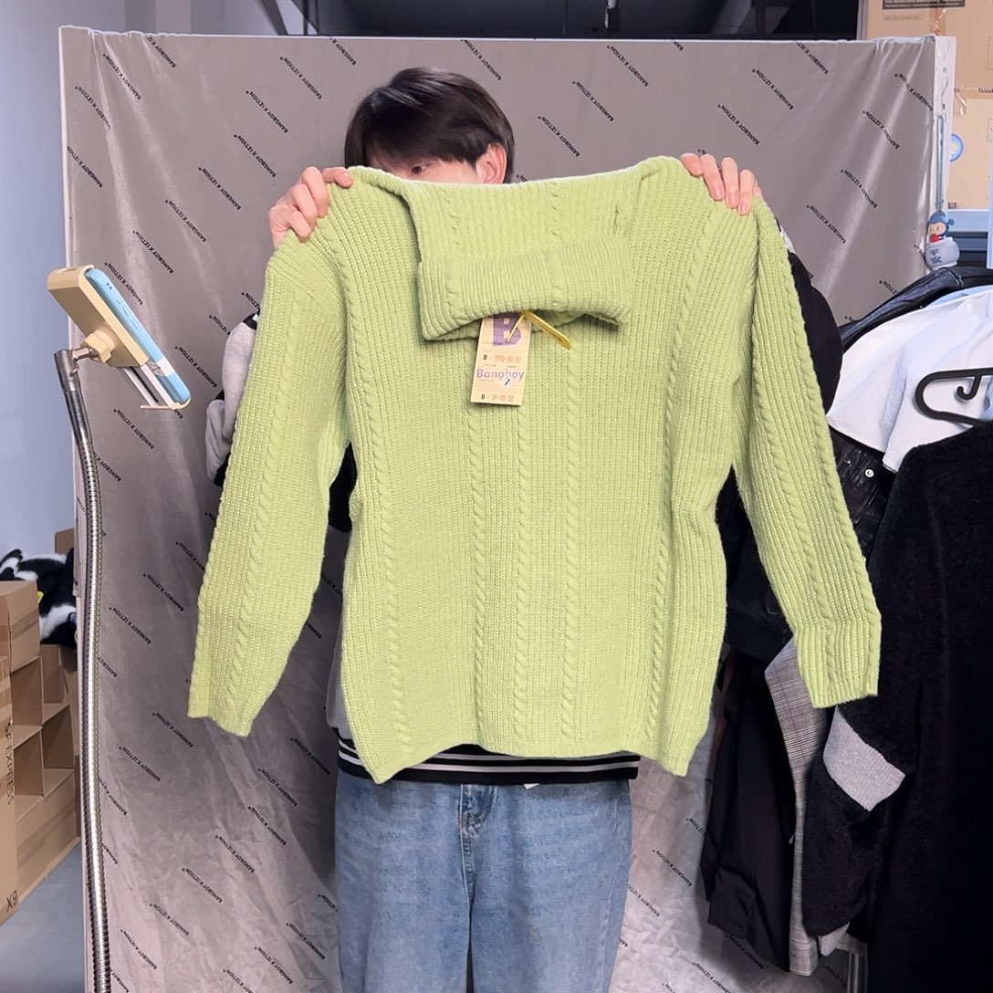 潮流绿豆灰毛衣L.