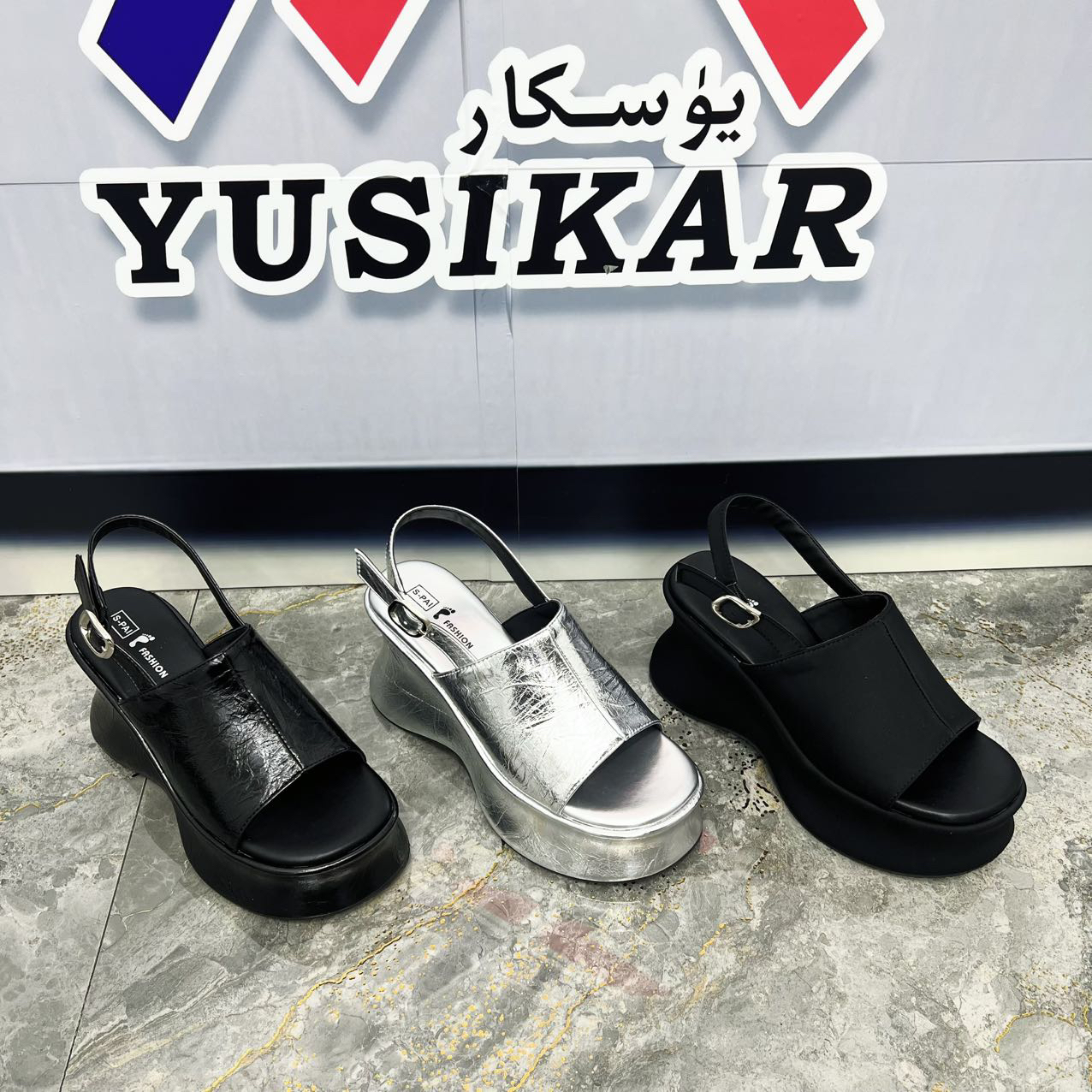 6318-1新款拖鞋推荐