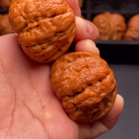 文玩核桃把件秦岭山脉核桃