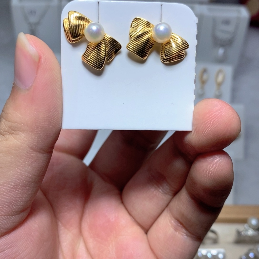 淡水珍珠耳饰银S925镶嵌