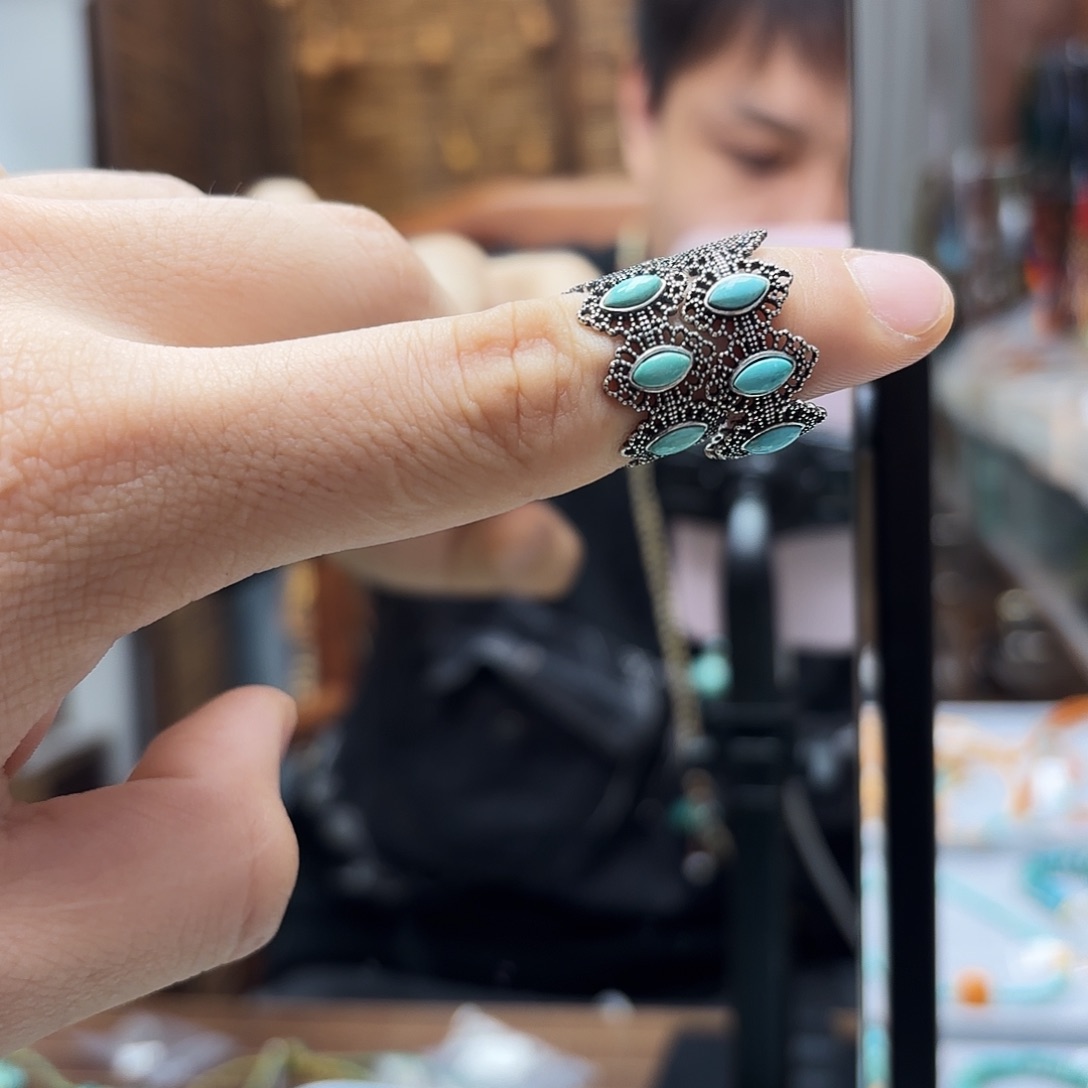 琥珀戒指未镶嵌戒指多样发其一