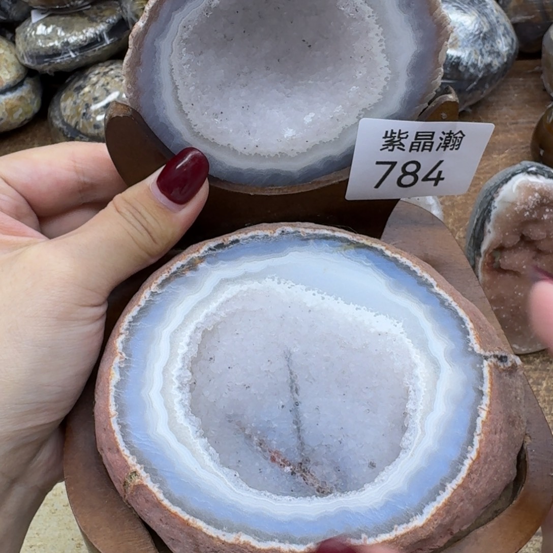未镶嵌大型摆件（非配饰）水晶