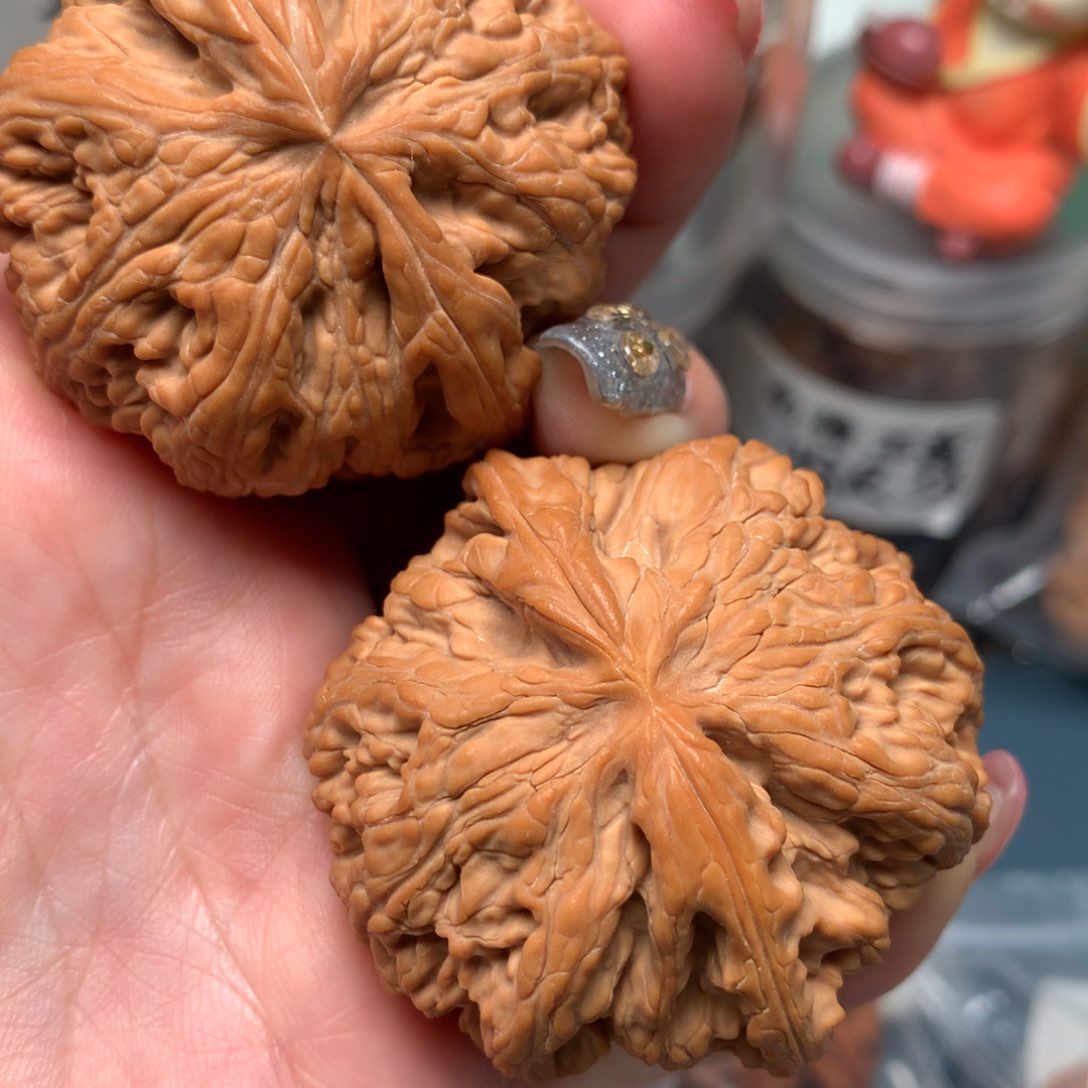 文玩核桃吊坠二*47-16685-1