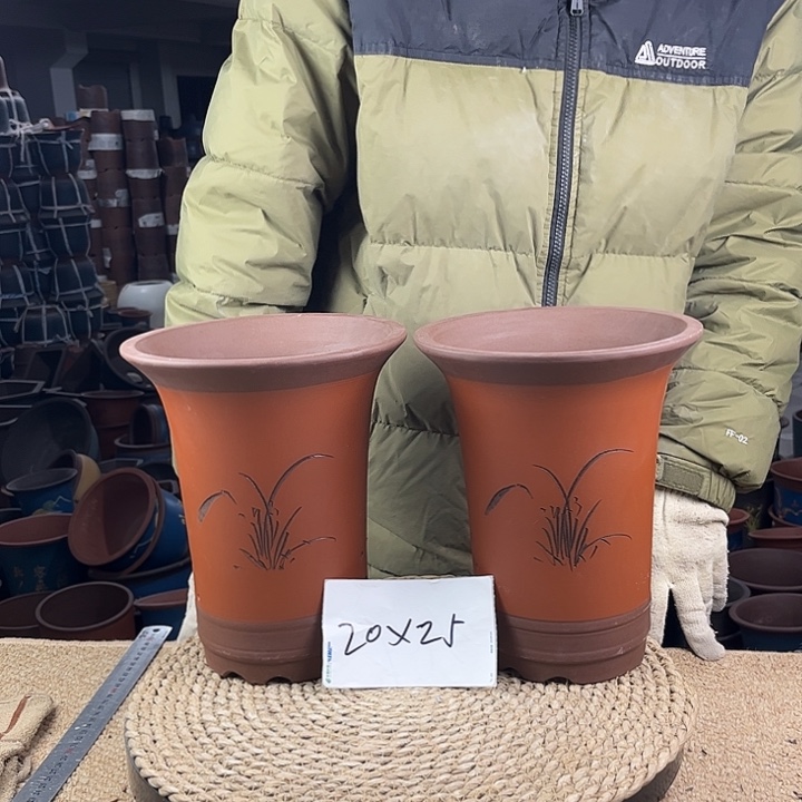 紫砂花盆紫花紫砂