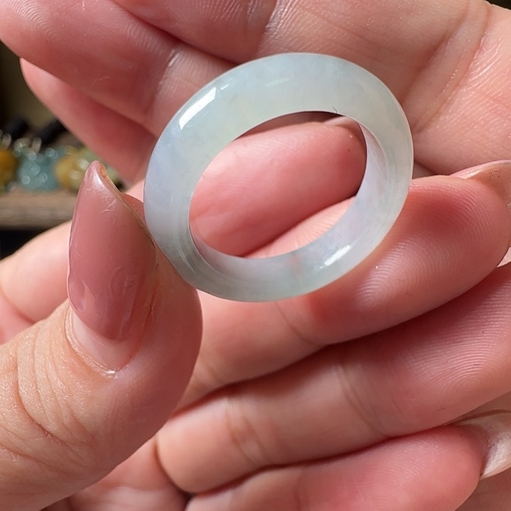 翡翠未镶嵌手镯翡翠75