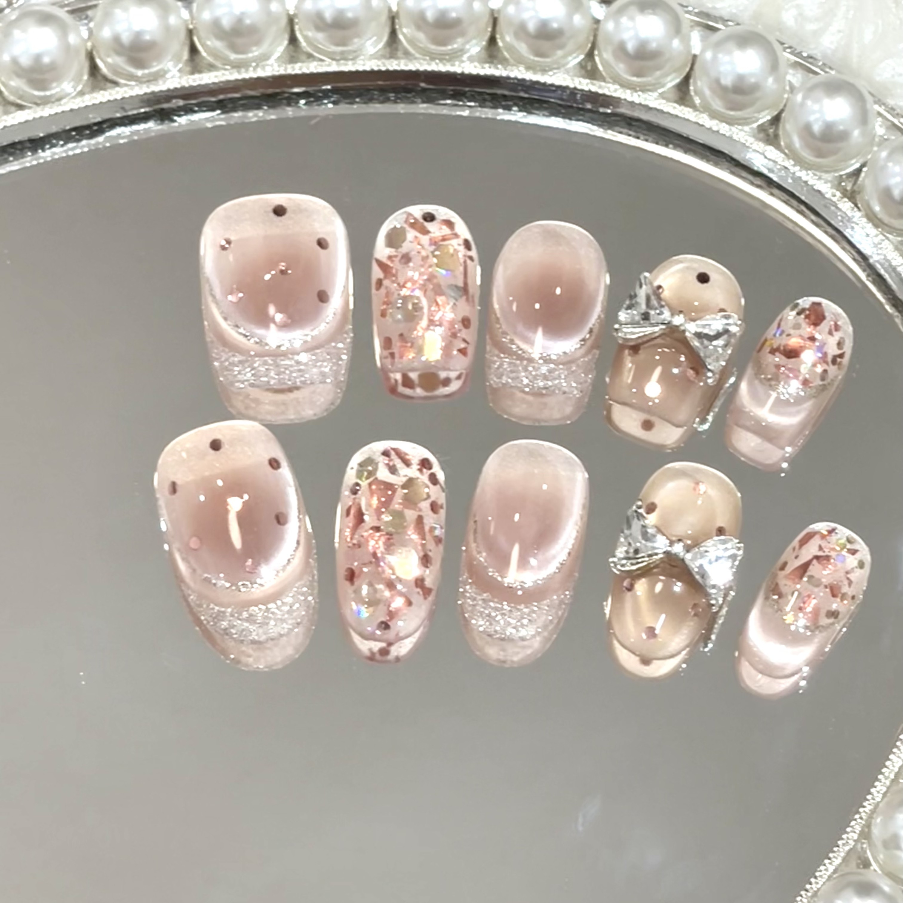 【银沙猫眼】 定制猫眼 戴戴喵美甲设计师纯手工穿戴甲裸色可爱猫眼