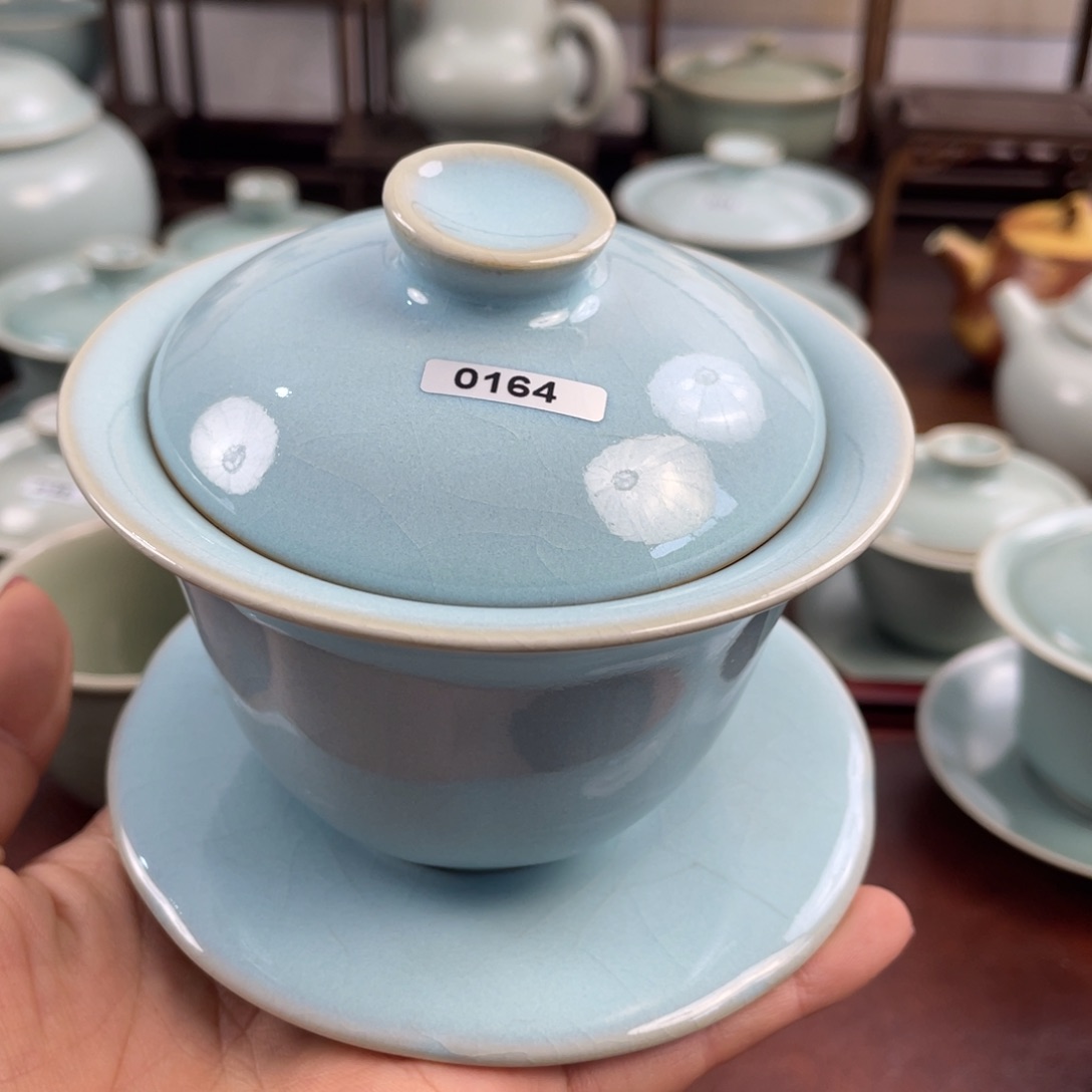 瑕疵0164…………………………m