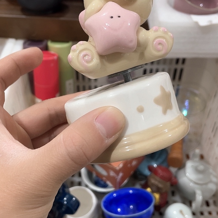 陶瓷茶具全部清清完回家过年