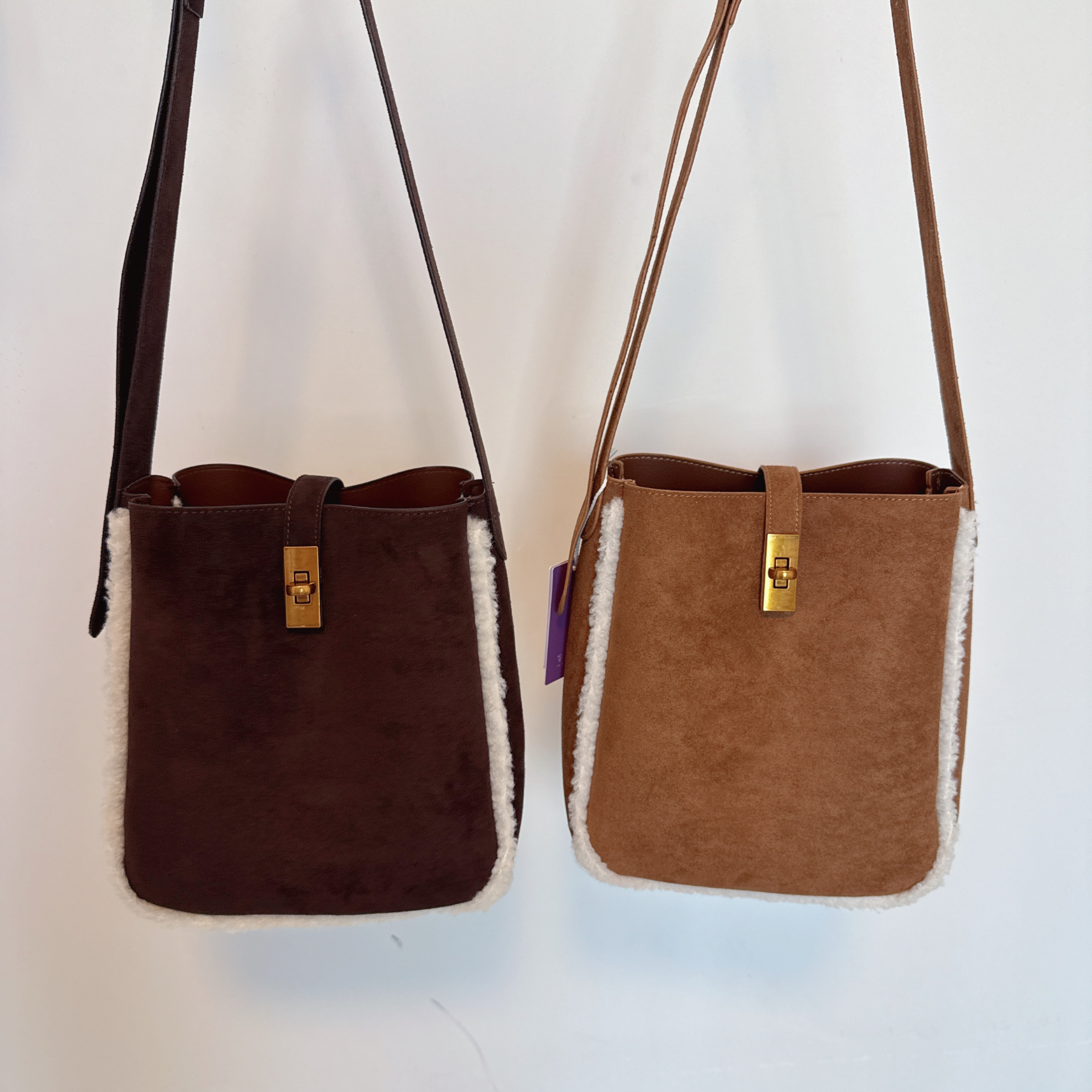 麂皮绒水桶斜挎包2025新款秋冬百搭单肩斜挎包女士