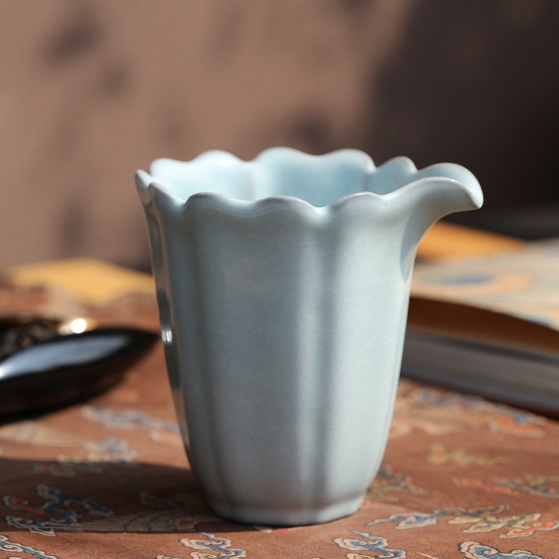 问鼎官窑庚子宋青馨香公杯