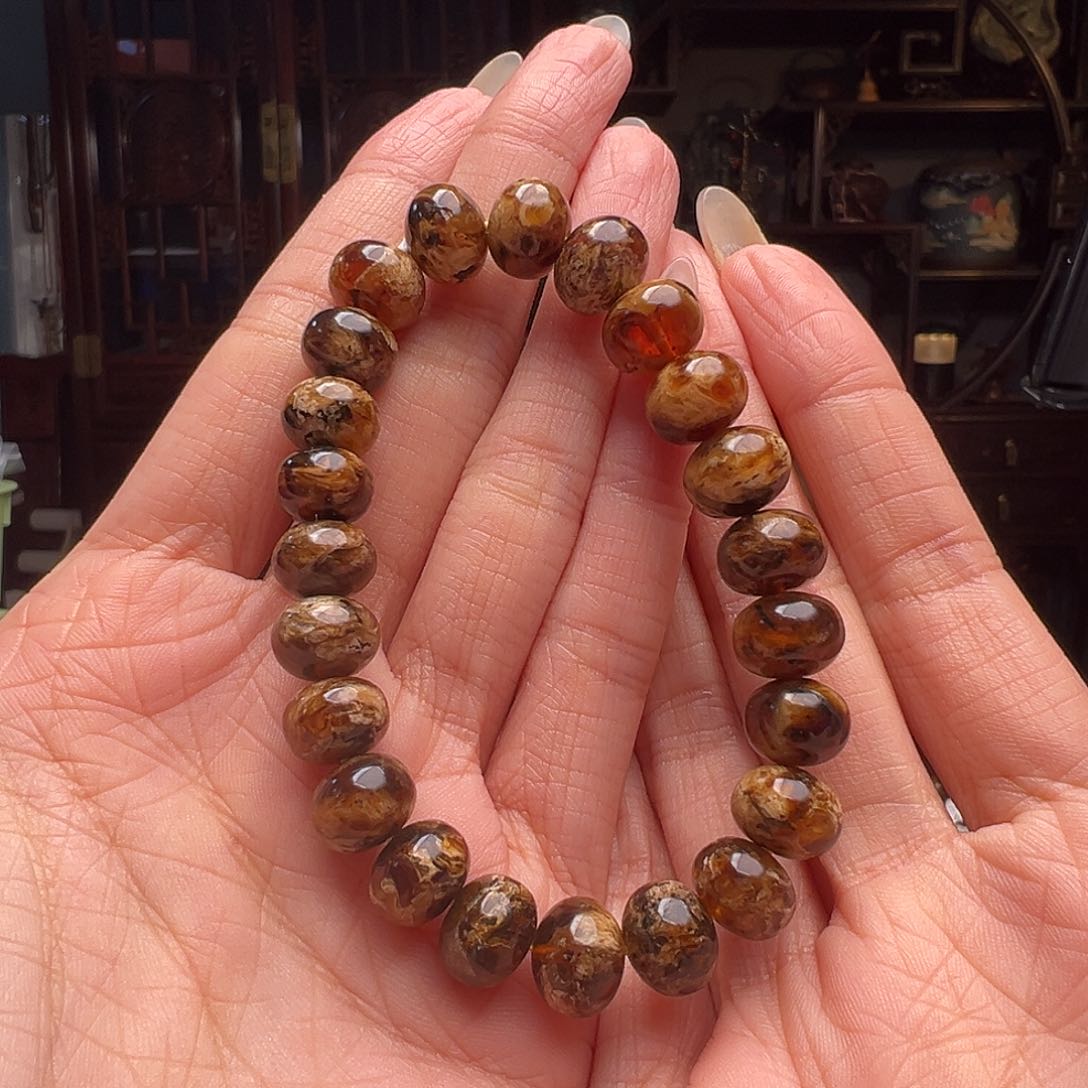 琥珀裸石未镶嵌抚顺琥珀10311。10mm