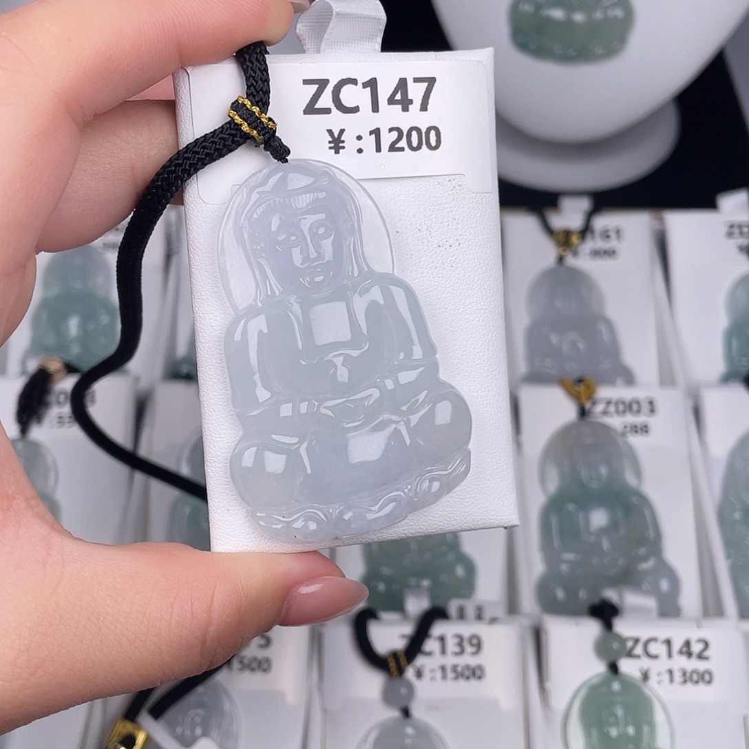 翡翠未镶嵌颈饰zc147