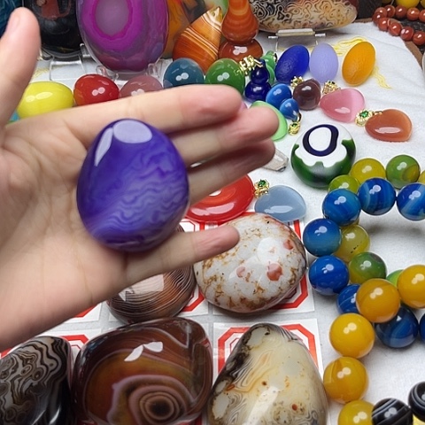 玛瑙/玉髓颈饰未镶嵌