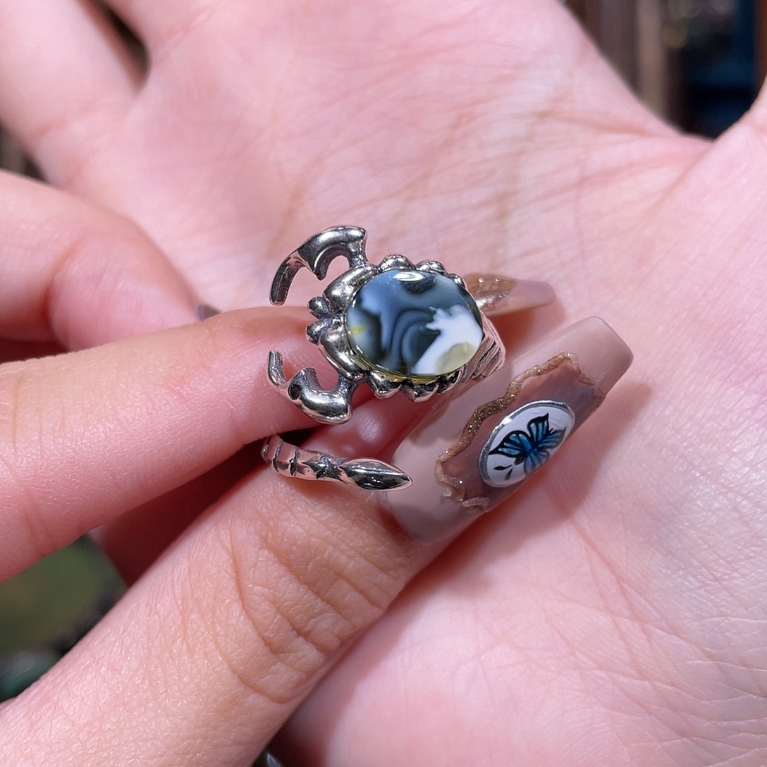 N***a琥珀银S925镶嵌戒指