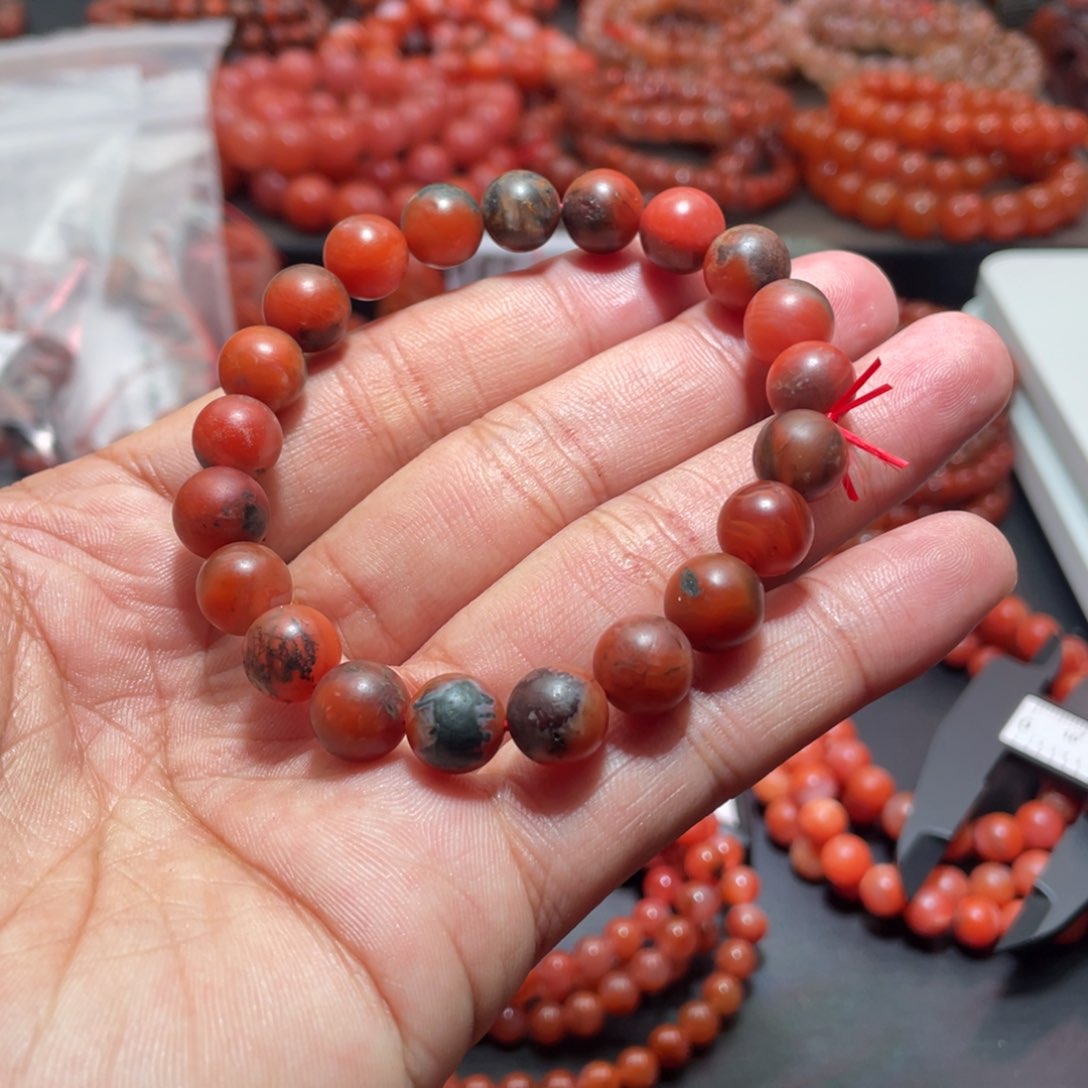 南红玛瑙手链未镶嵌