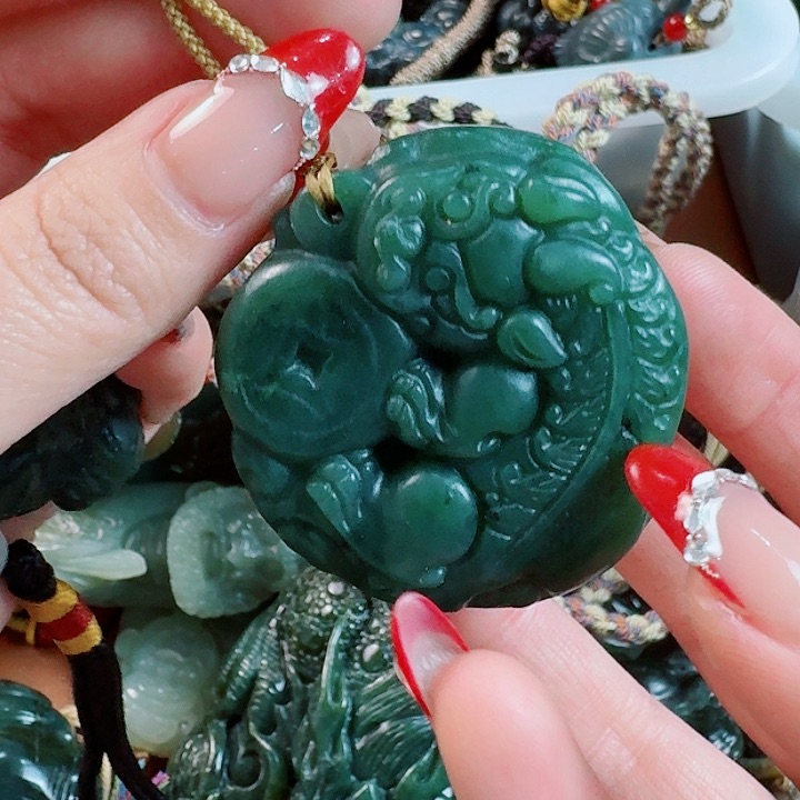 和田玉把件未镶嵌