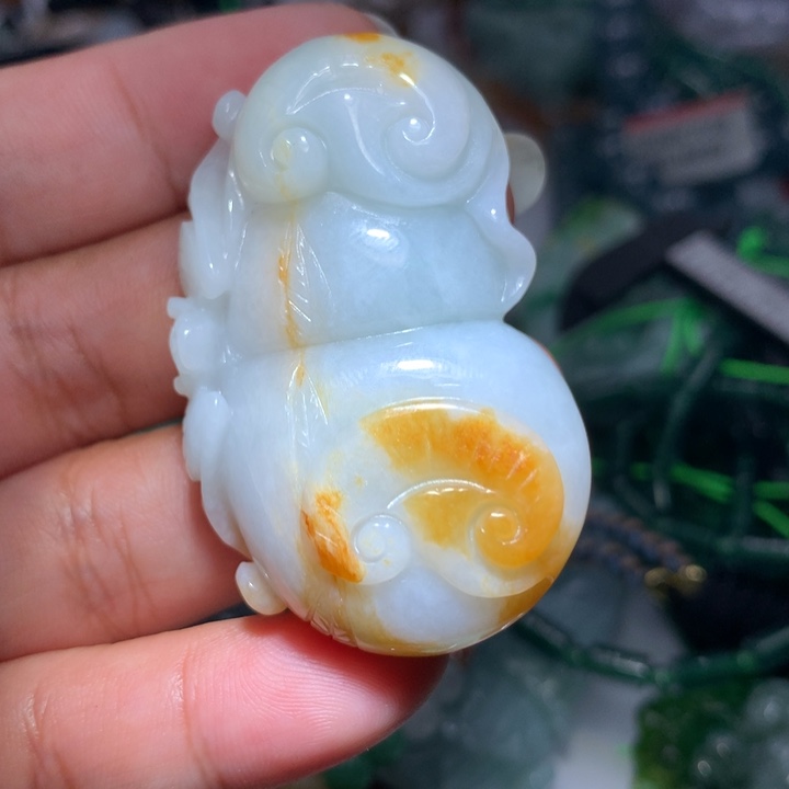 翡翠颈饰未镶嵌保真天然A货翡翠