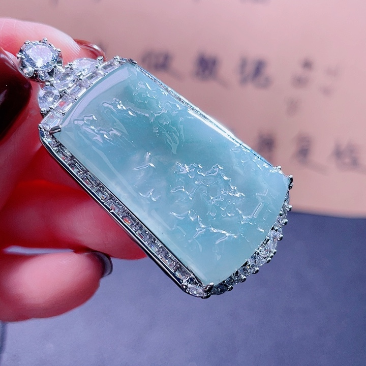 翡翠吊坠(不含链)未镶嵌